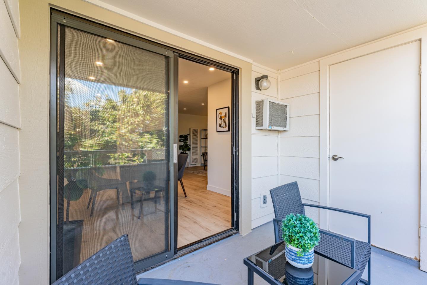 Detail Gallery Image 40 of 45 For 2077 Washington Ave #302,  San Leandro,  CA 94577 - 2 Beds | 2 Baths