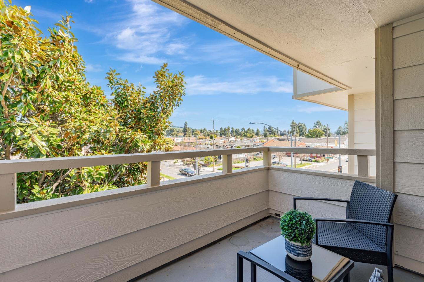 Detail Gallery Image 42 of 45 For 2077 Washington Ave #302,  San Leandro,  CA 94577 - 2 Beds | 2 Baths