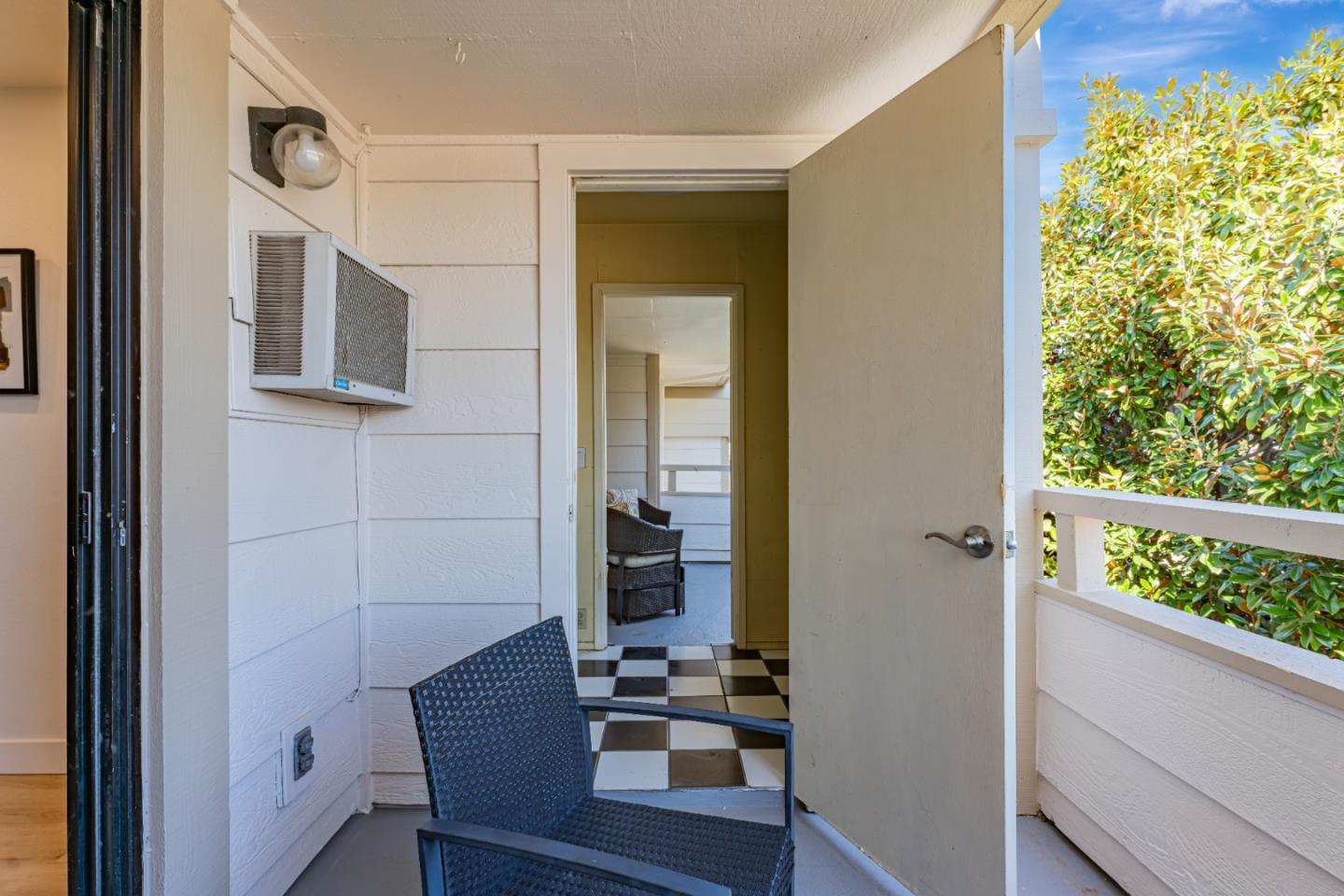Detail Gallery Image 43 of 45 For 2077 Washington Ave #302,  San Leandro,  CA 94577 - 2 Beds | 2 Baths