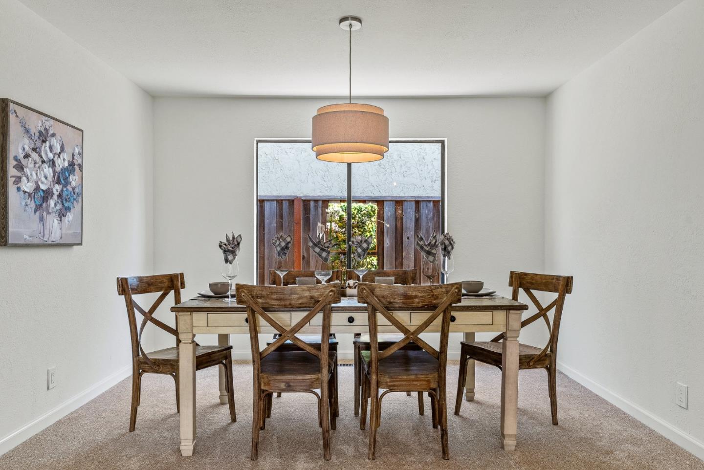 Detail Gallery Image 10 of 47 For 14530 De Anza Ct, Morgan Hill,  CA 95037 - 3 Beds | 2 Baths