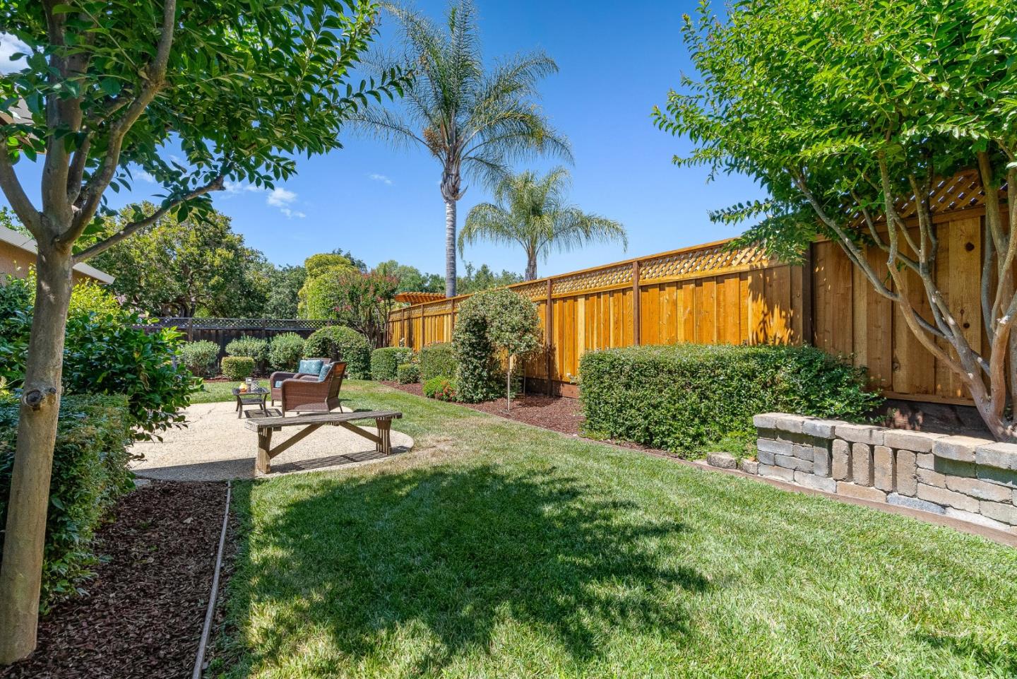 Detail Gallery Image 20 of 47 For 14530 De Anza Ct, Morgan Hill,  CA 95037 - 3 Beds | 2 Baths