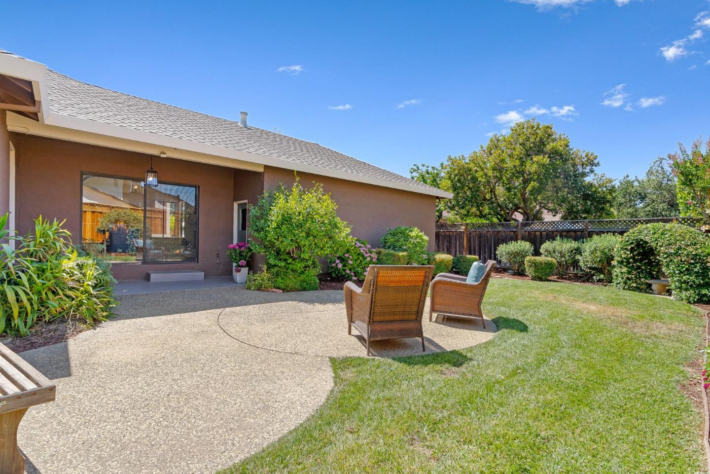 Detail Gallery Image 22 of 47 For 14530 De Anza Ct, Morgan Hill,  CA 95037 - 3 Beds | 2 Baths