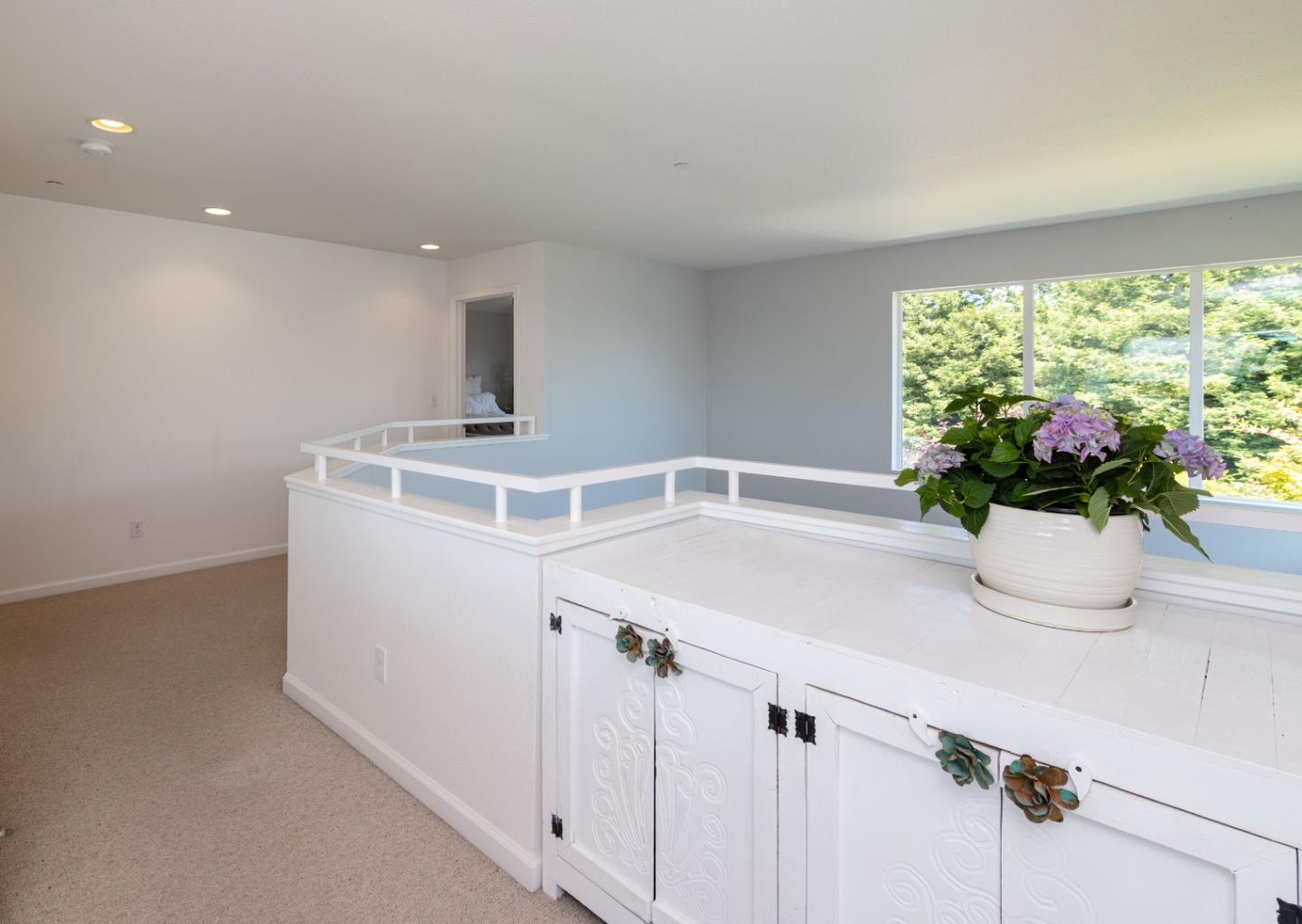 Detail Gallery Image 17 of 31 For 120 Fife Ln, Aptos,  CA 95003 - 3 Beds | 2/1 Baths
