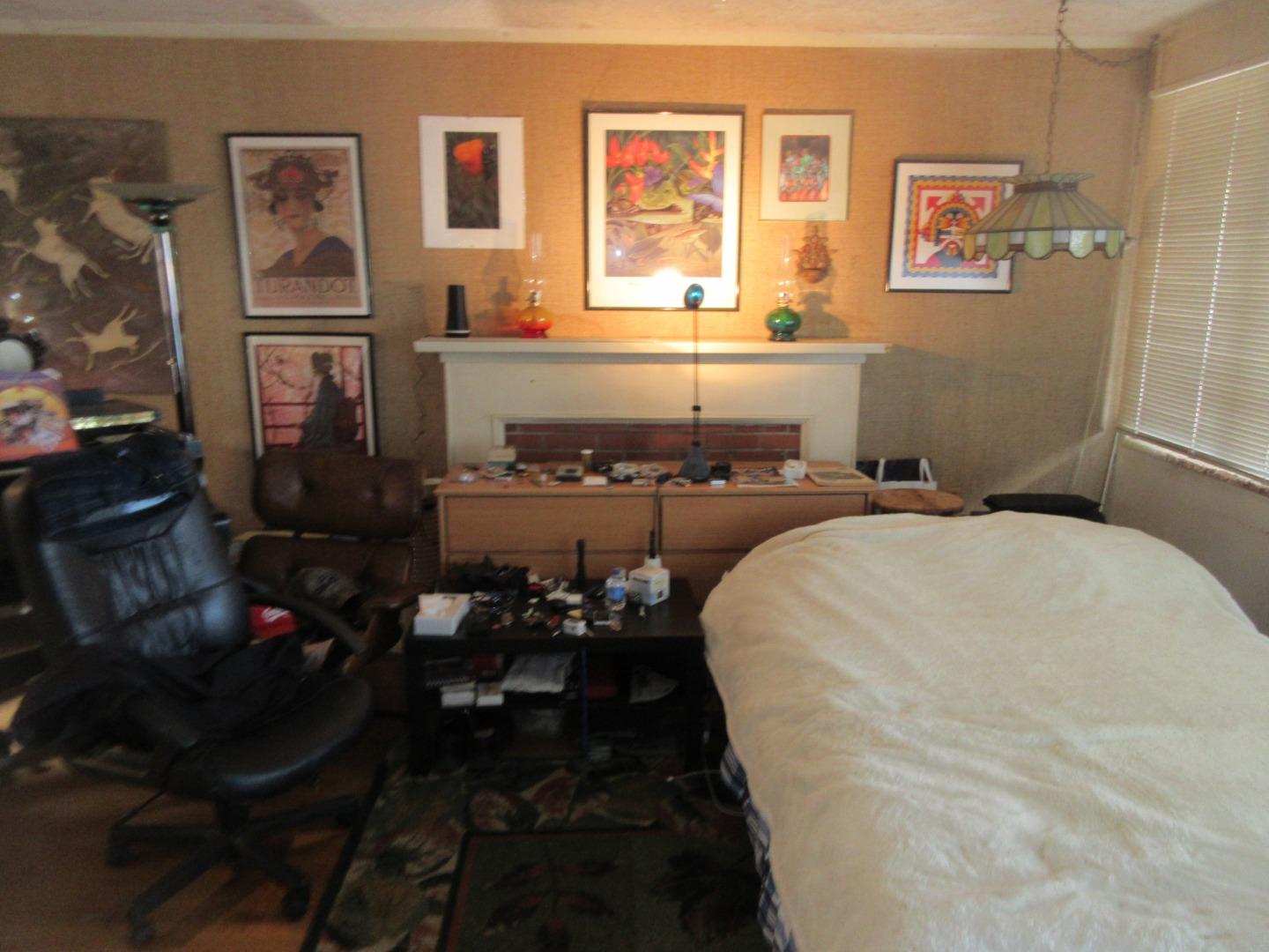 Detail Gallery Image 7 of 9 For 14872 Bronson Ave, San Jose,  CA 95124 - 2 Beds | 1 Baths