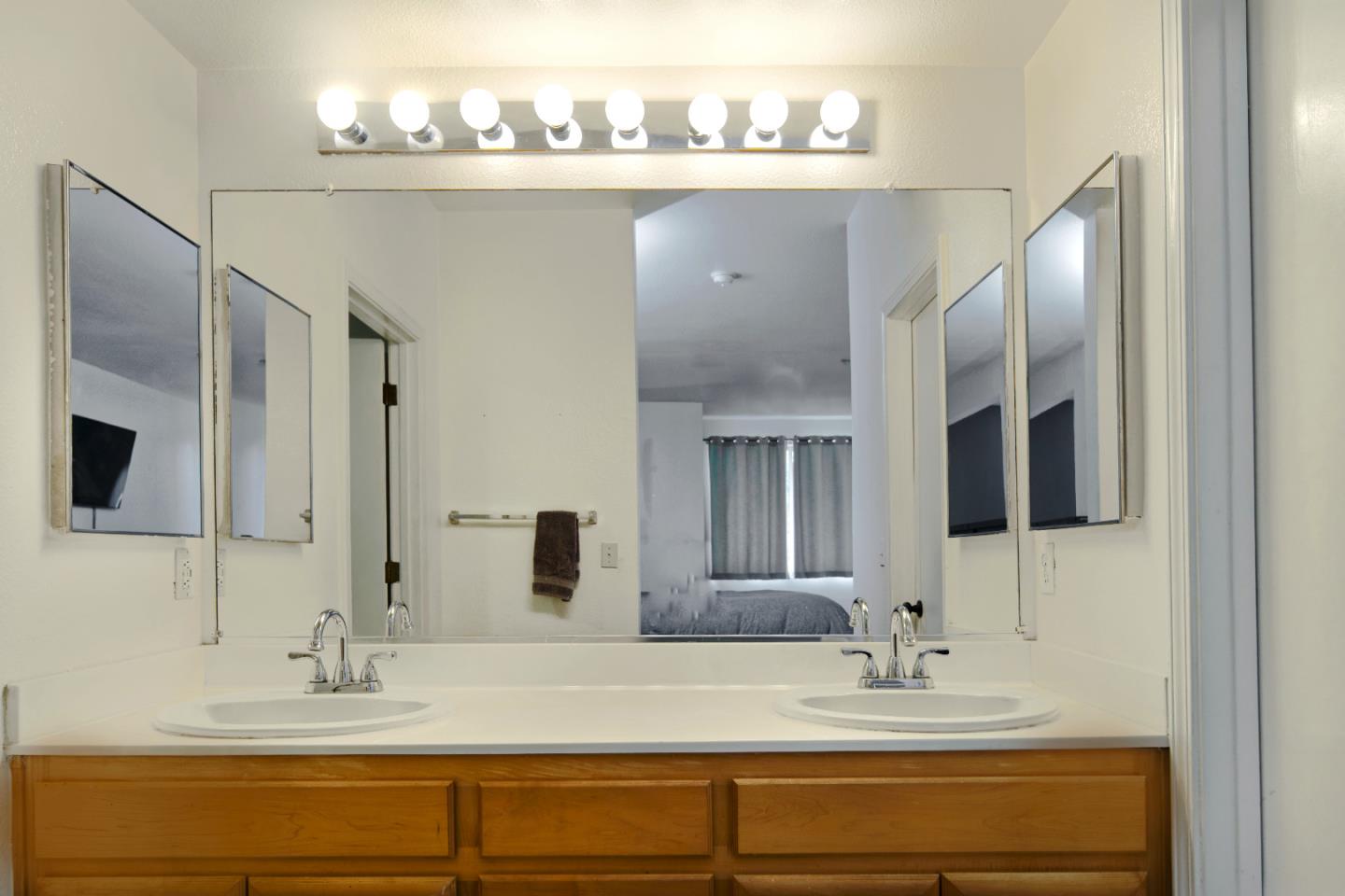 Detail Gallery Image 20 of 25 For 1021 Chagall Way, San Jose,  CA 95138 - 1 Beds | 1/1 Baths