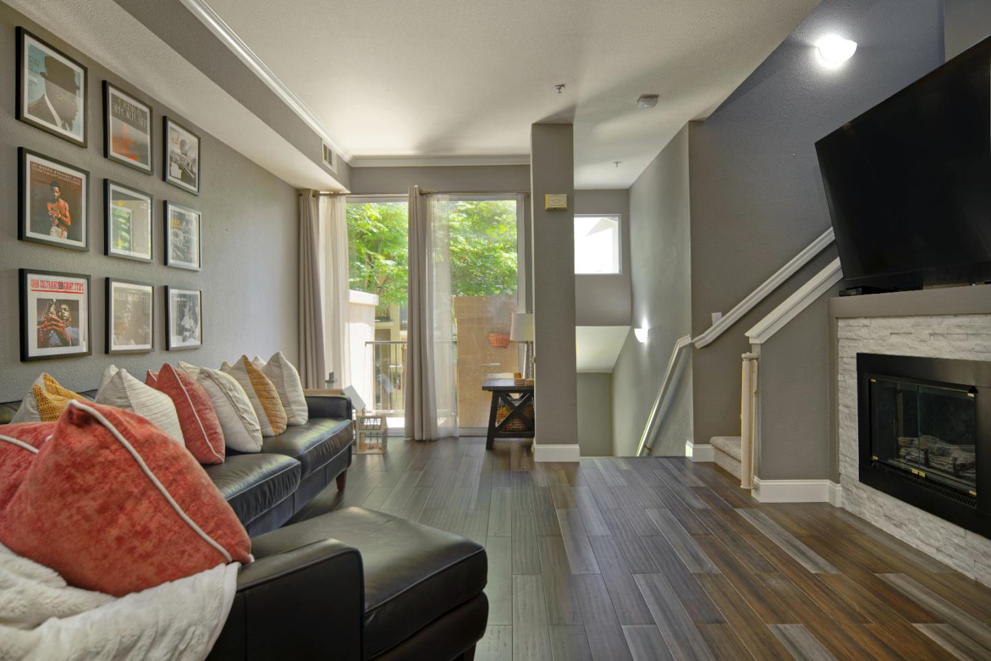 Detail Gallery Image 5 of 25 For 1021 Chagall Way, San Jose,  CA 95138 - 1 Beds | 1/1 Baths