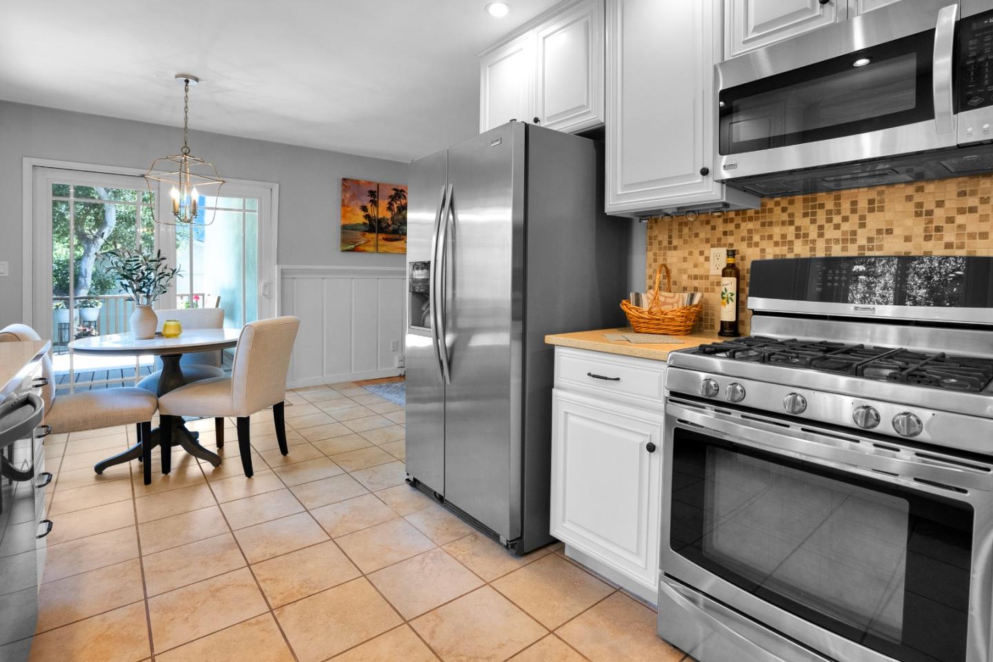 Detail Gallery Image 12 of 29 For 455 San Bernabe Dr, Monterey,  CA 93940 - 3 Beds | 2 Baths