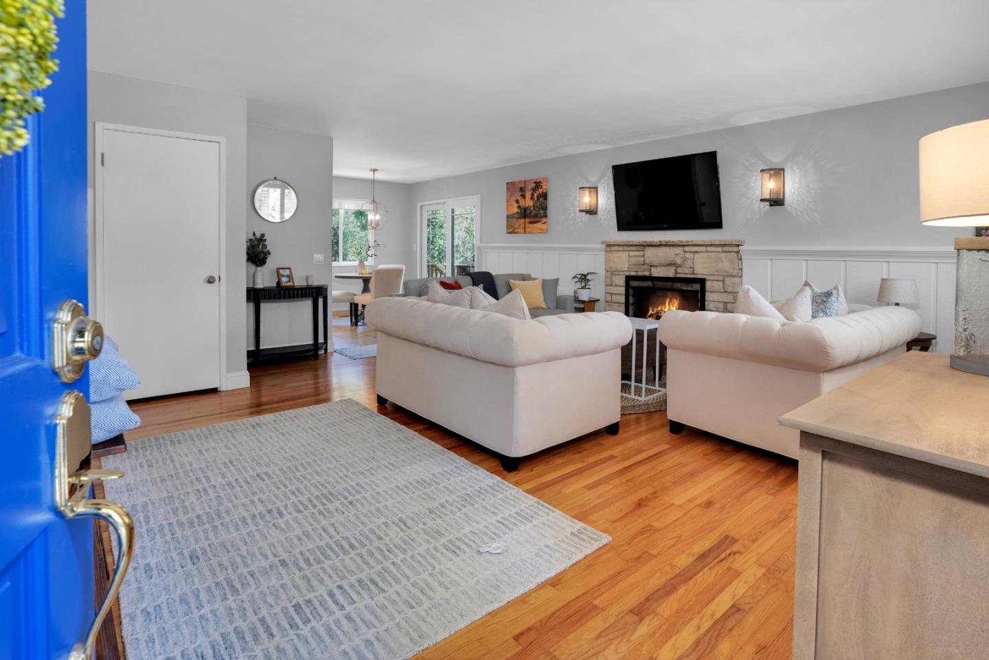 Detail Gallery Image 8 of 29 For 455 San Bernabe Dr, Monterey,  CA 93940 - 3 Beds | 2 Baths