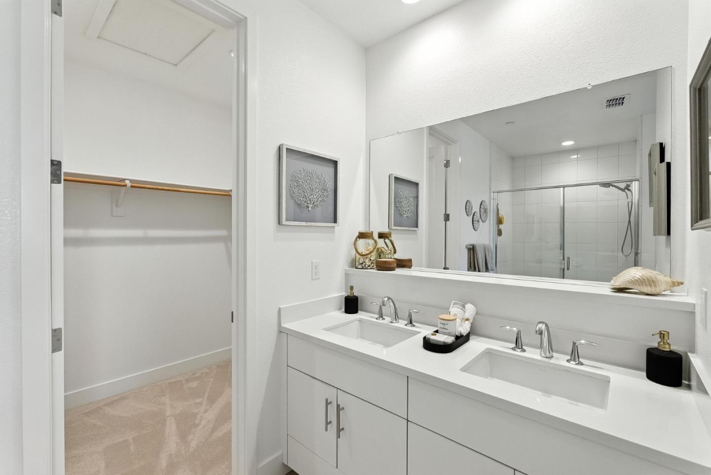 Detail Gallery Image 16 of 30 For 7997 Regional Cmn, Dublin,  CA 94568 - 2 Beds | 2/1 Baths
