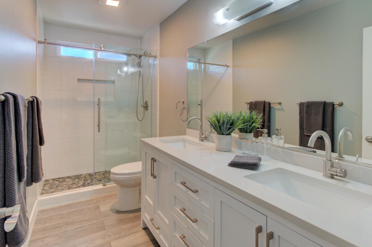 Detail Gallery Image 24 of 39 For 15120 Venetian Way, Morgan Hill,  CA 95037 - 4 Beds | 3 Baths