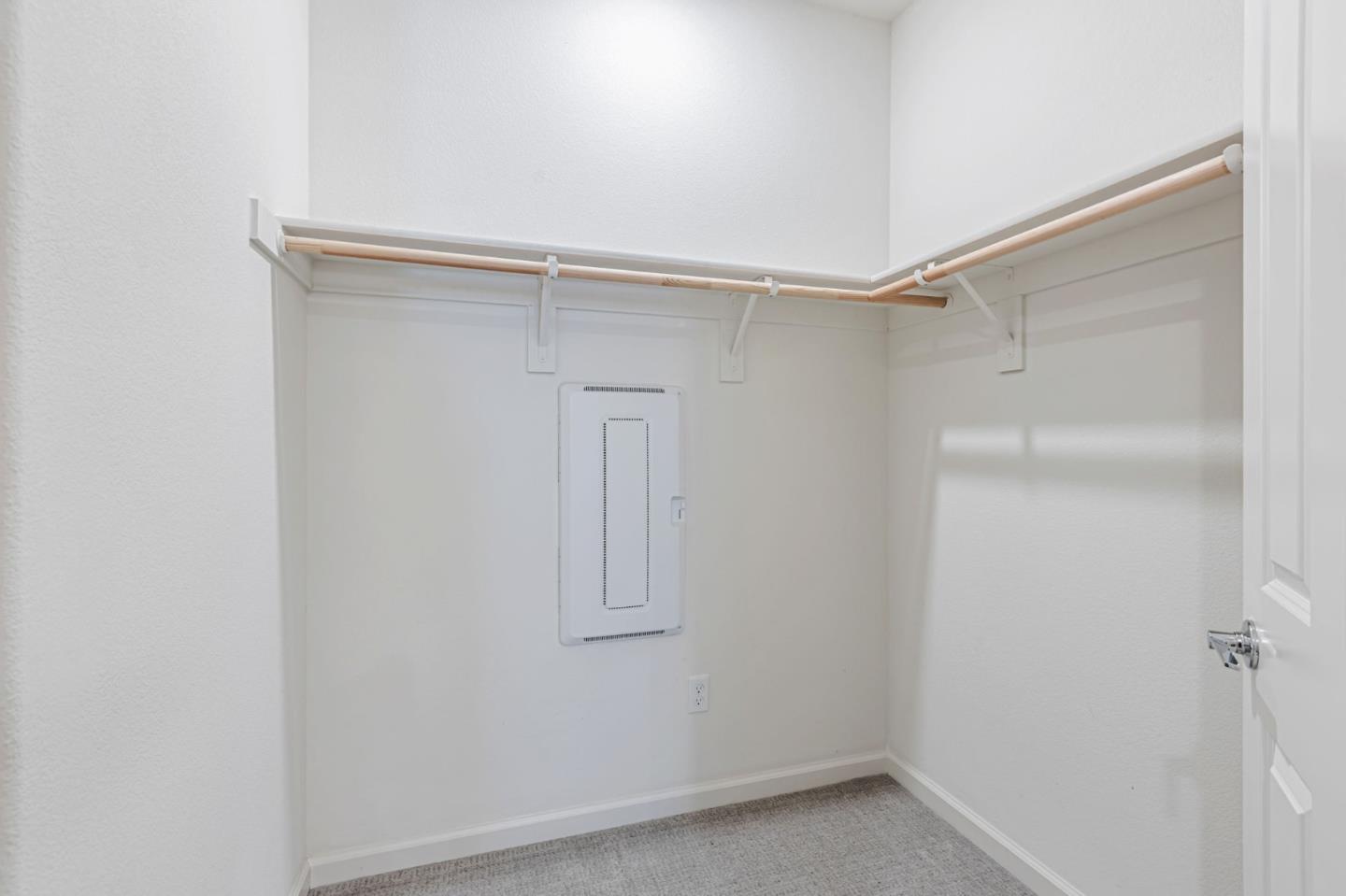 Detail Gallery Image 25 of 46 For 1290 Milkweed St, Milpitas,  CA 95035 - 3 Beds | 3/1 Baths