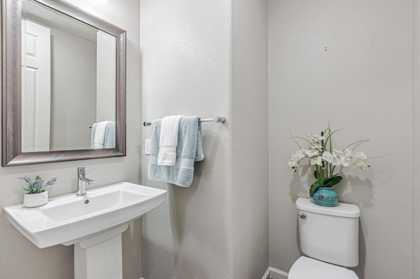Detail Gallery Image 30 of 46 For 1290 Milkweed St, Milpitas,  CA 95035 - 3 Beds | 3/1 Baths
