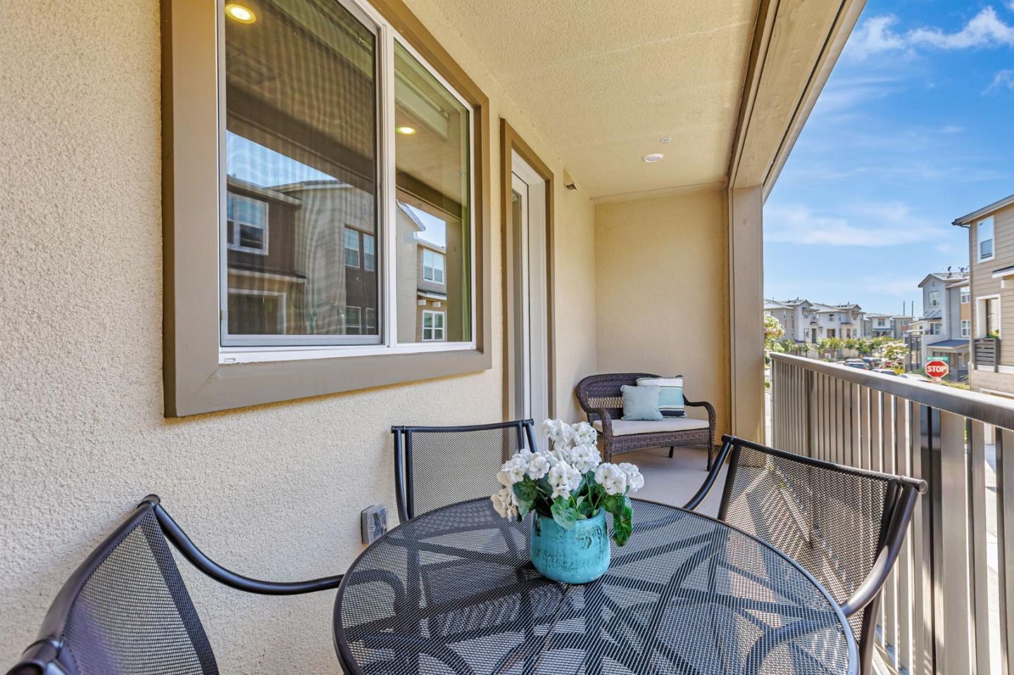 Detail Gallery Image 36 of 46 For 1290 Milkweed St, Milpitas,  CA 95035 - 3 Beds | 3/1 Baths