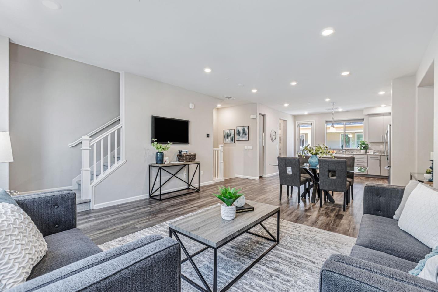 Detail Gallery Image 7 of 46 For 1290 Milkweed St, Milpitas,  CA 95035 - 3 Beds | 3/1 Baths