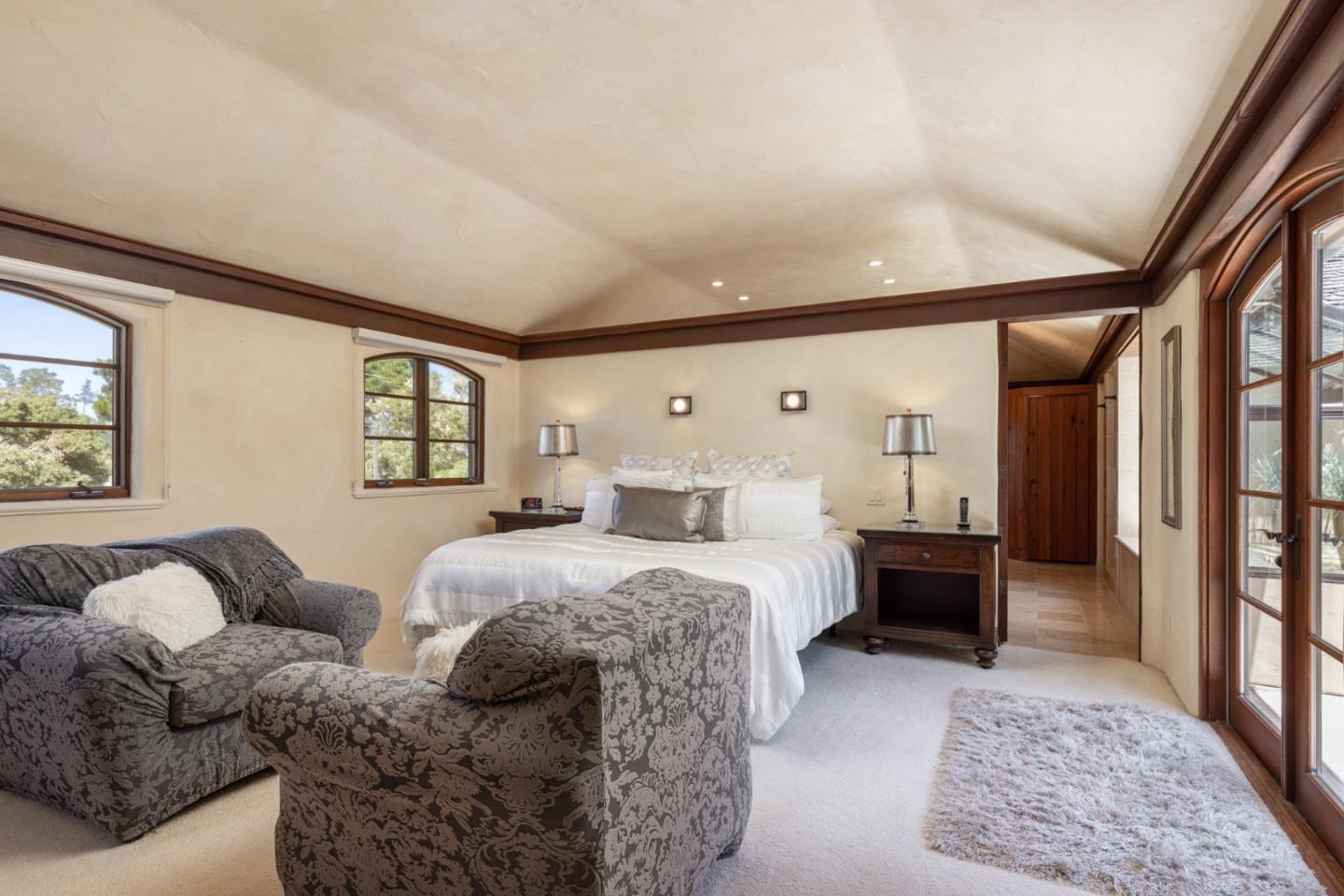 Detail Gallery Image 23 of 29 For 3093 Hacienda Dr, Pebble Beach,  CA 93953 - 4 Beds | 3 Baths