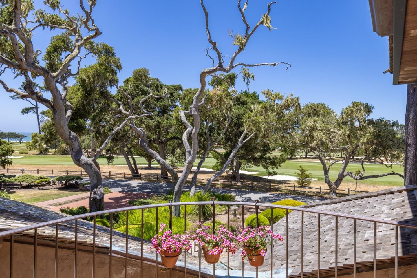 Detail Gallery Image 26 of 29 For 3093 Hacienda Dr, Pebble Beach,  CA 93953 - 4 Beds | 3 Baths