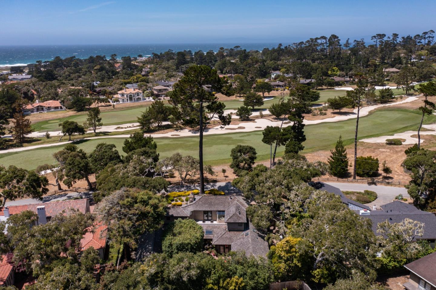 Detail Gallery Image 27 of 29 For 3093 Hacienda Dr, Pebble Beach,  CA 93953 - 4 Beds | 3 Baths