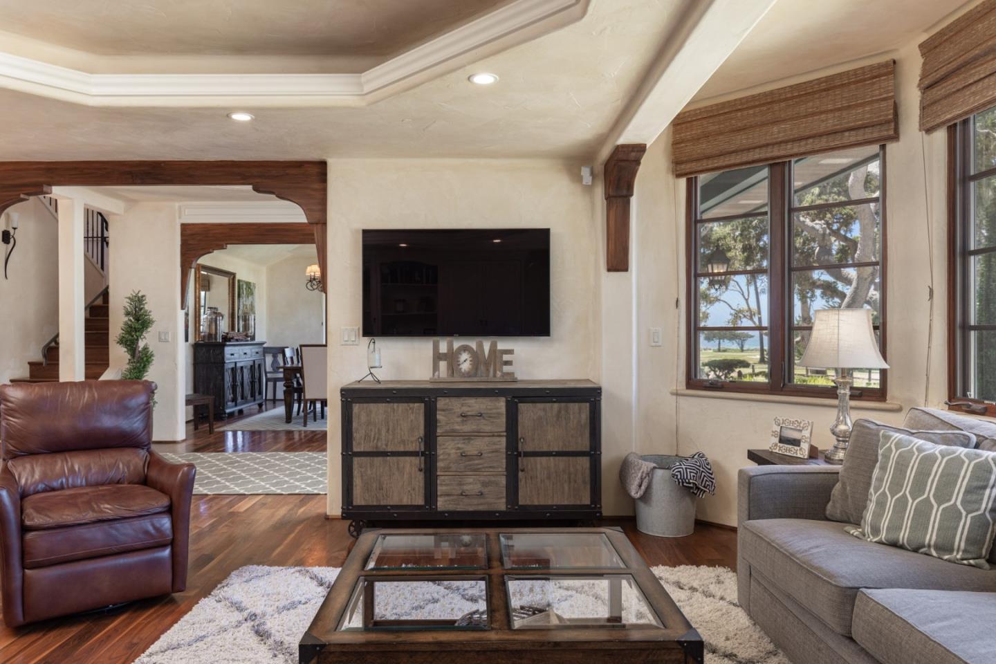 Detail Gallery Image 7 of 29 For 3093 Hacienda Dr, Pebble Beach,  CA 93953 - 4 Beds | 3 Baths