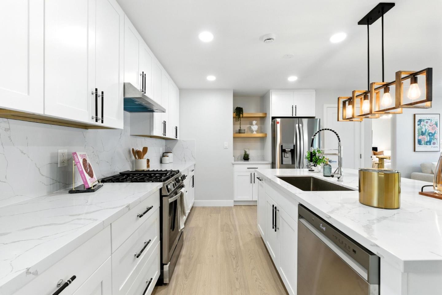 Detail Gallery Image 11 of 46 For 912 Ruth Dr, Pleasant Hill,  CA 94523 - 4 Beds | 2 Baths