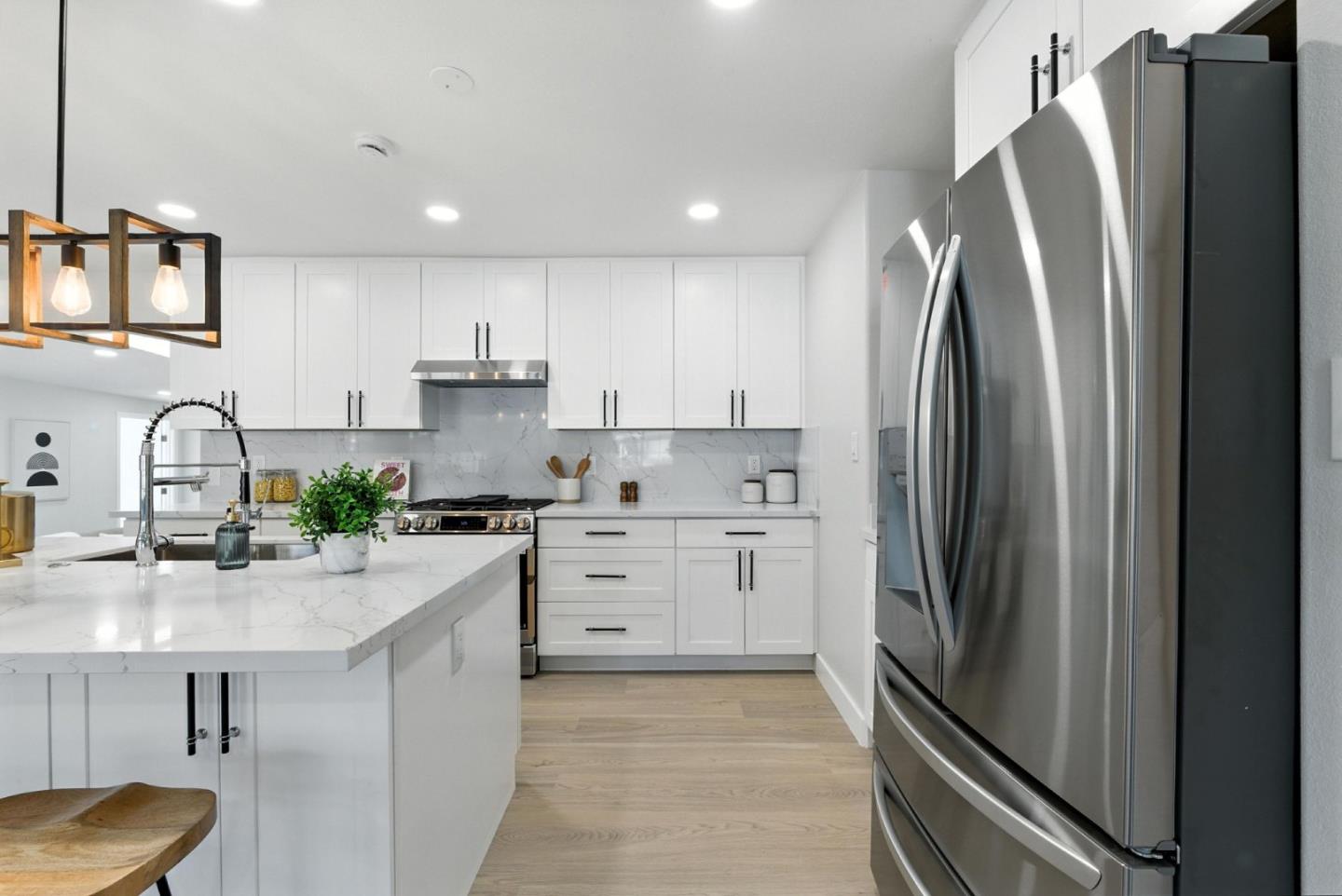 Detail Gallery Image 13 of 46 For 912 Ruth Dr, Pleasant Hill,  CA 94523 - 4 Beds | 2 Baths