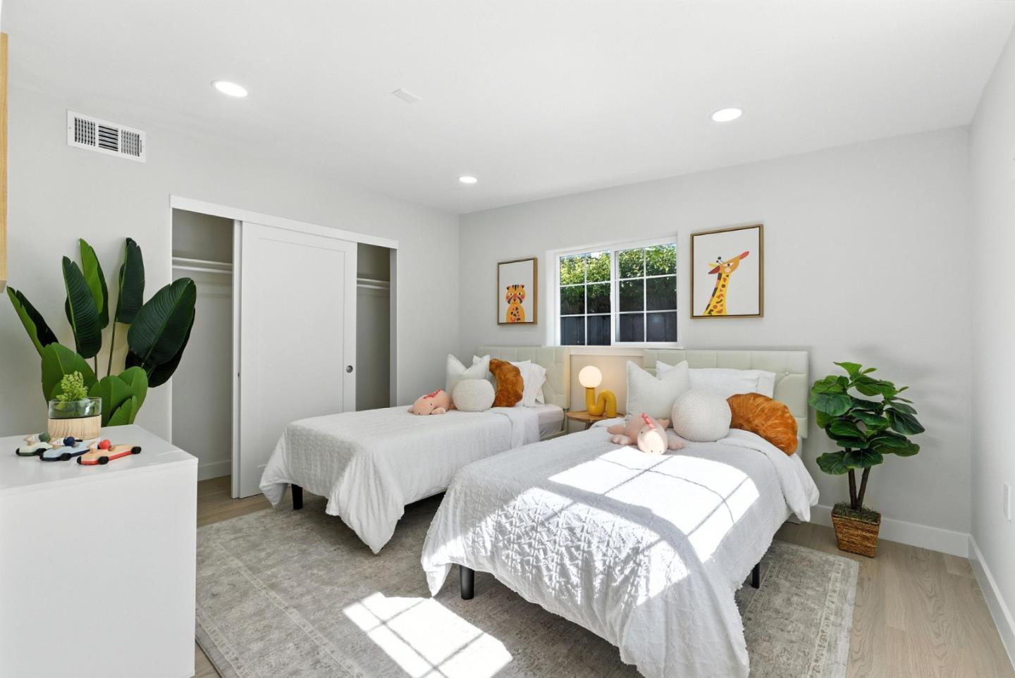 Detail Gallery Image 27 of 46 For 912 Ruth Dr, Pleasant Hill,  CA 94523 - 4 Beds | 2 Baths