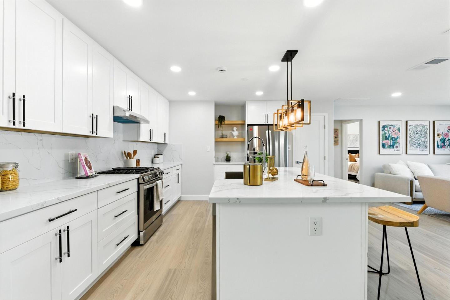 Detail Gallery Image 9 of 46 For 912 Ruth Dr, Pleasant Hill,  CA 94523 - 4 Beds | 2 Baths