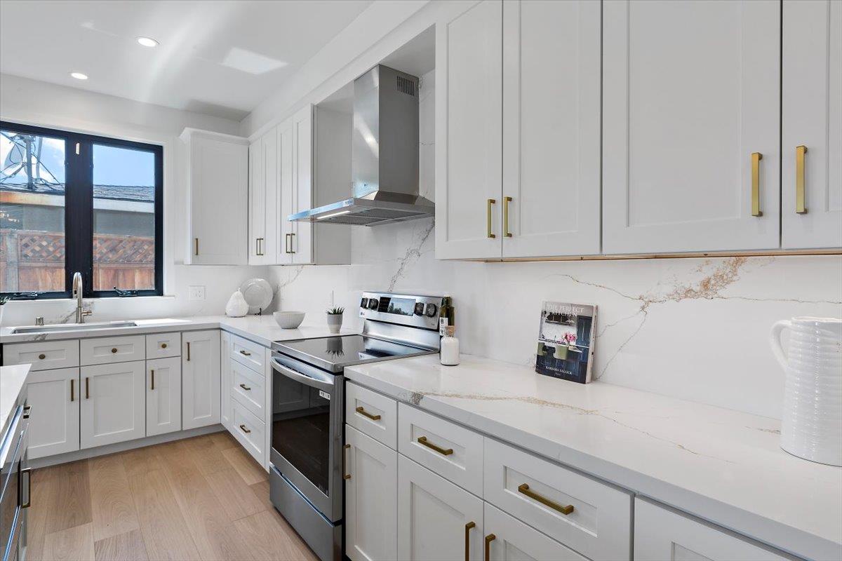 Detail Gallery Image 18 of 64 For 2572 Borax Dr, Santa Clara,  CA 95051 - 5 Beds | 4 Baths