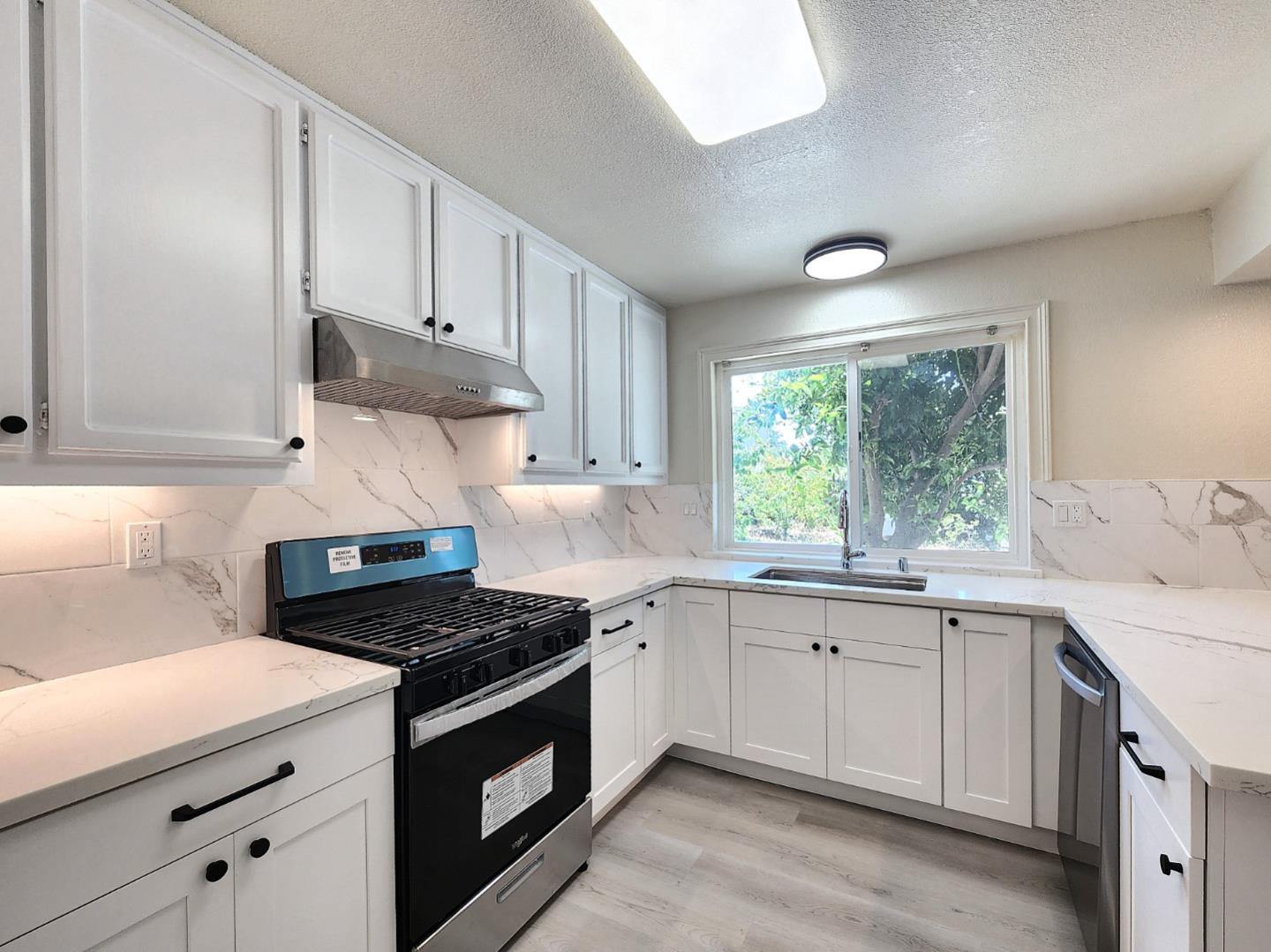 Detail Gallery Image 11 of 46 For 2160 Clipper Ship Dr, Fairfield,  CA 94534 - 4 Beds | 2/1 Baths