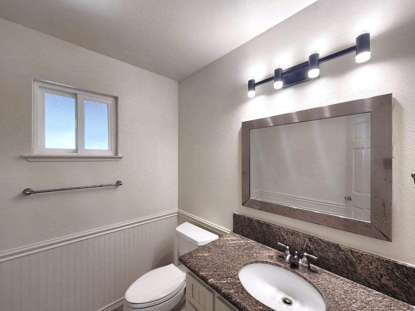 Detail Gallery Image 29 of 46 For 2160 Clipper Ship Dr, Fairfield,  CA 94534 - 4 Beds | 2/1 Baths
