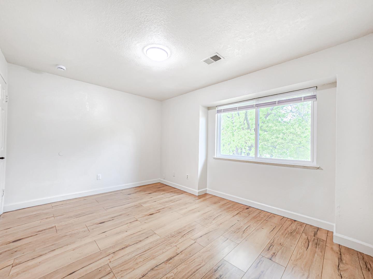 Detail Gallery Image 37 of 46 For 2160 Clipper Ship Dr, Fairfield,  CA 94534 - 4 Beds | 2/1 Baths