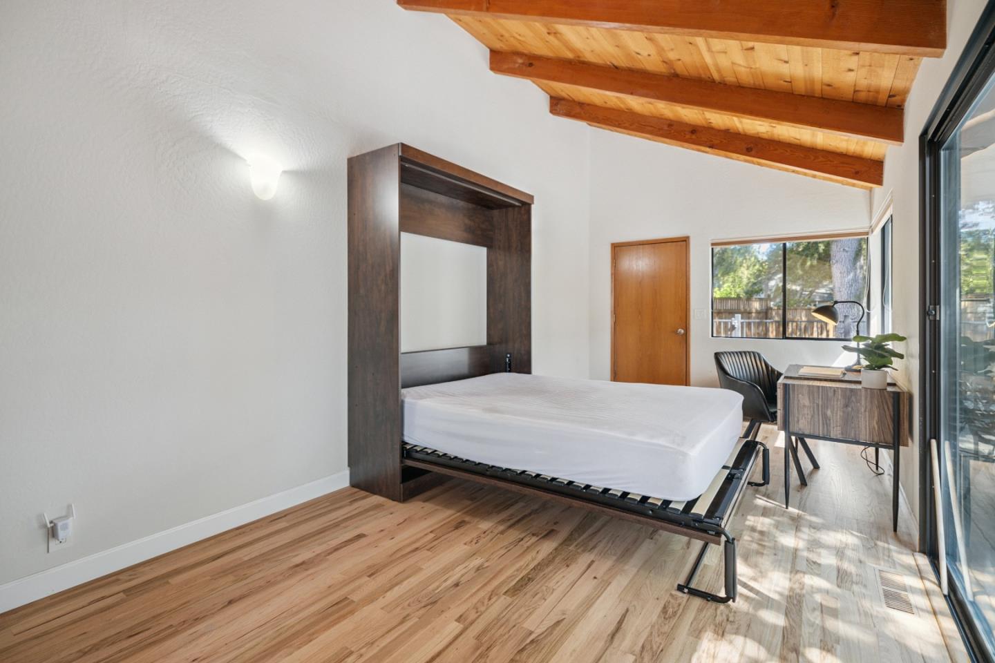 Detail Gallery Image 12 of 58 For 110 Kirkorian Ct, Scotts Valley,  CA 95066 - 3 Beds | 2 Baths