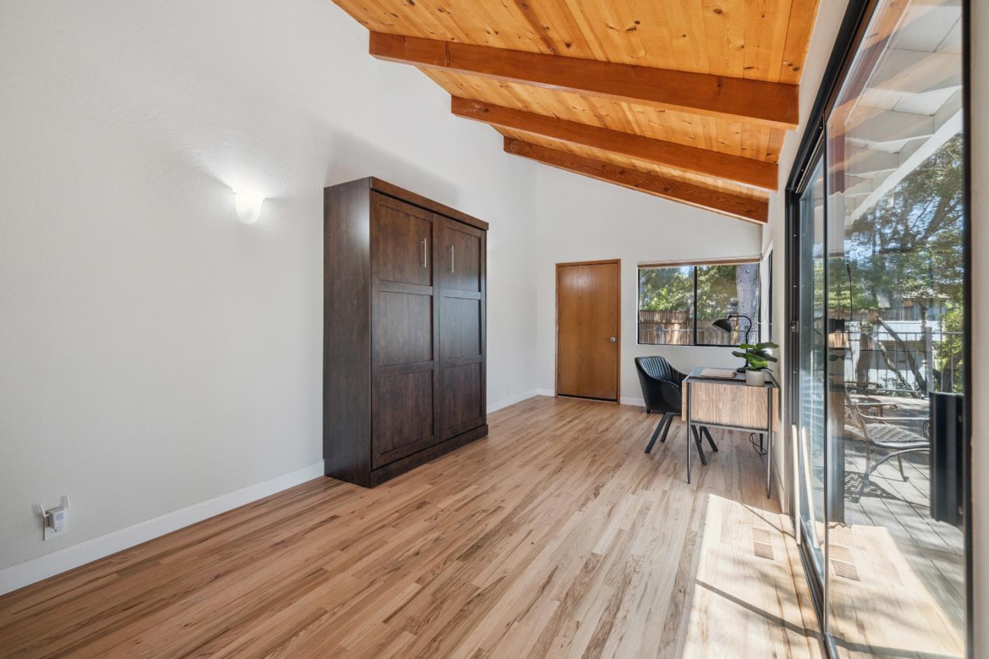 Detail Gallery Image 13 of 58 For 110 Kirkorian Ct, Scotts Valley,  CA 95066 - 3 Beds | 2 Baths