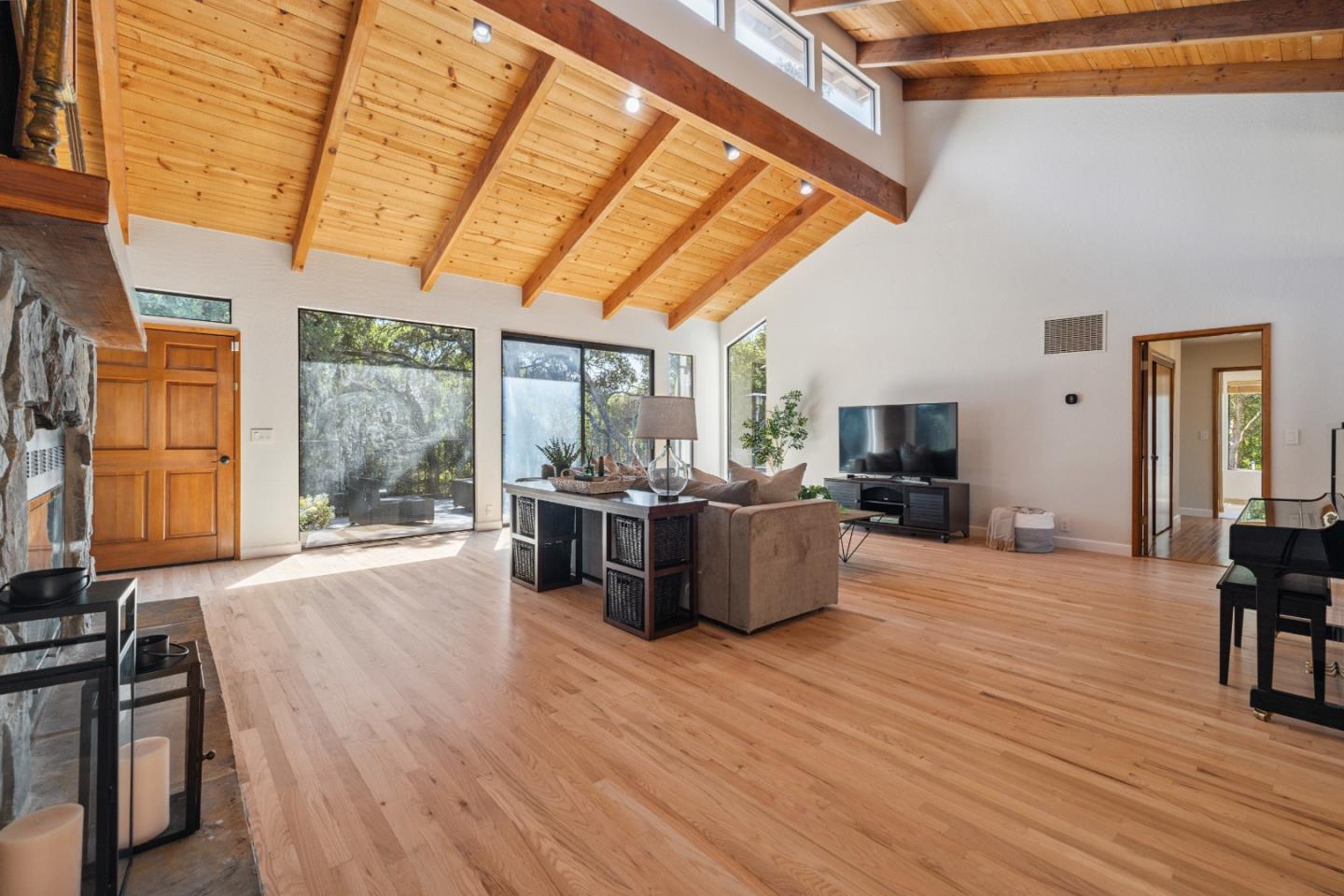 Detail Gallery Image 5 of 58 For 110 Kirkorian Ct, Scotts Valley,  CA 95066 - 3 Beds | 2 Baths