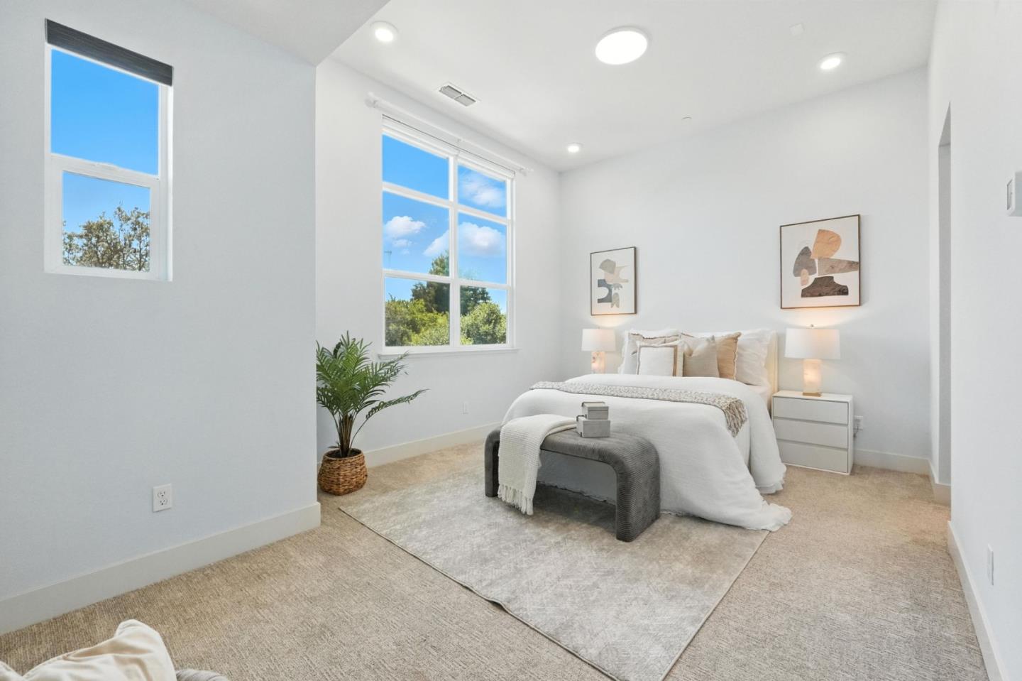 Detail Gallery Image 22 of 53 For 895 De Guigne Dr #2,  Sunnyvale,  CA 94085 - 4 Beds | 3/1 Baths
