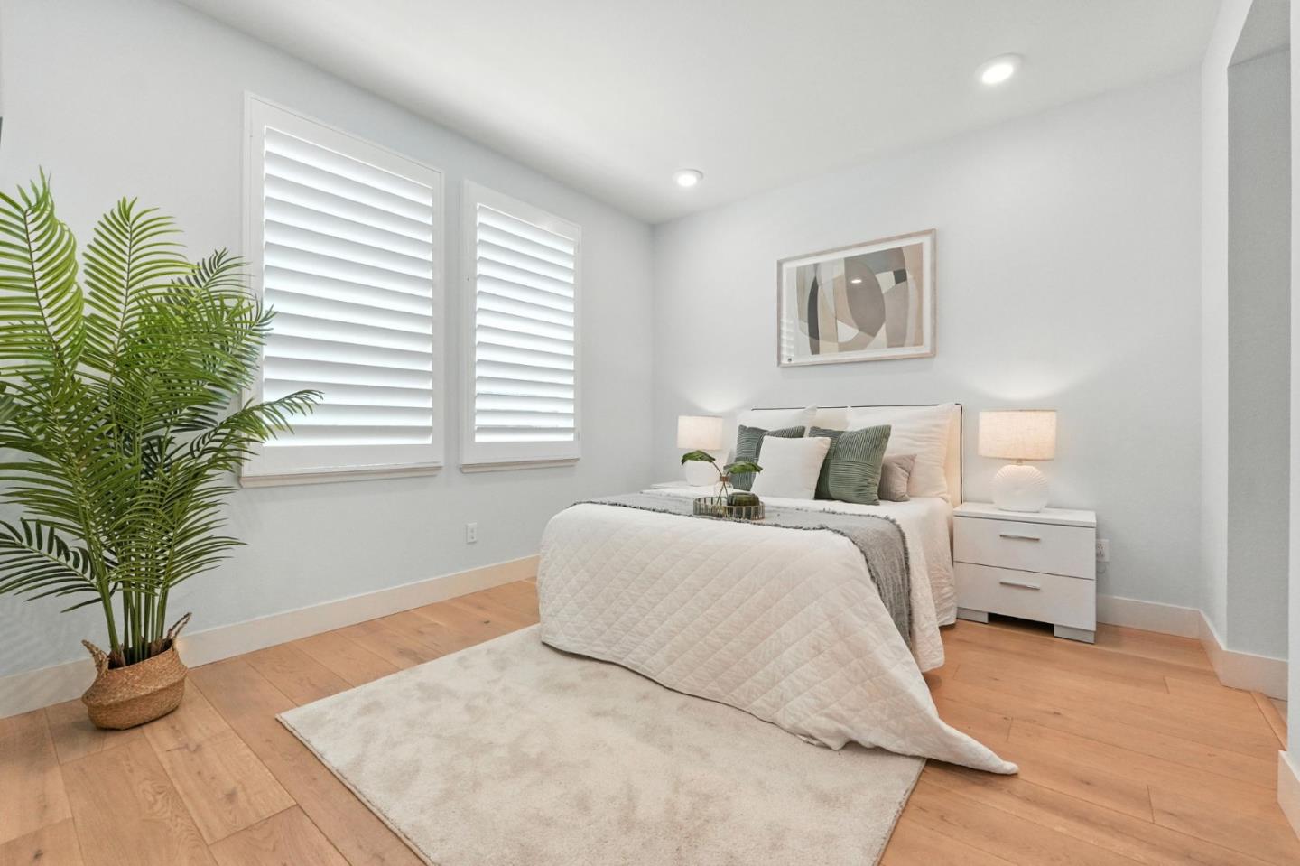 Detail Gallery Image 3 of 53 For 895 De Guigne Dr #2,  Sunnyvale,  CA 94085 - 4 Beds | 3/1 Baths