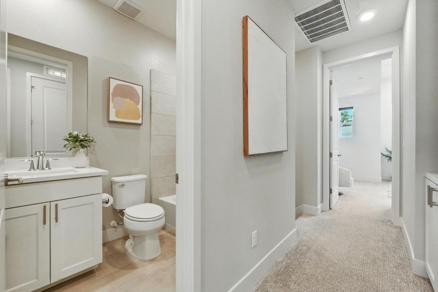 Detail Gallery Image 30 of 53 For 895 De Guigne Dr #2,  Sunnyvale,  CA 94085 - 4 Beds | 3/1 Baths
