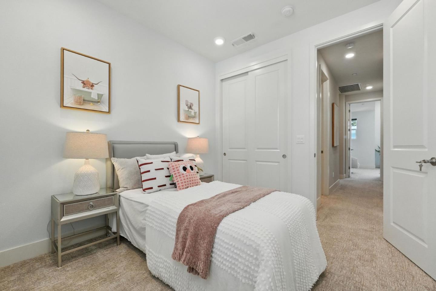 Detail Gallery Image 33 of 53 For 895 De Guigne Dr #2,  Sunnyvale,  CA 94085 - 4 Beds | 3/1 Baths