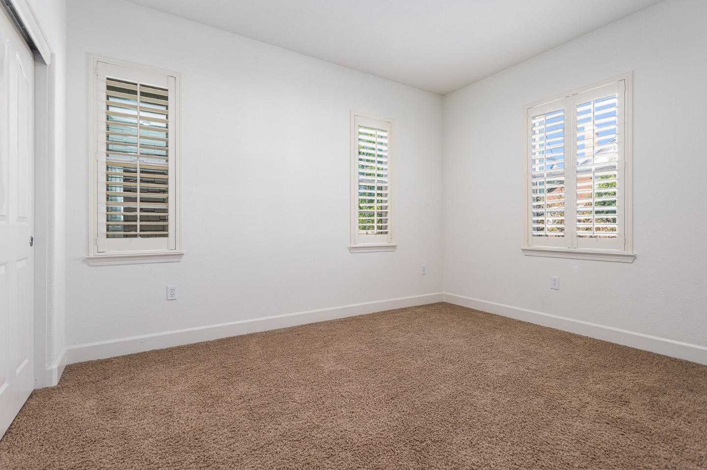 Detail Gallery Image 20 of 24 For 4970 Trescott Ct, Dublin,  CA 94568 - 5 Beds | 4 Baths