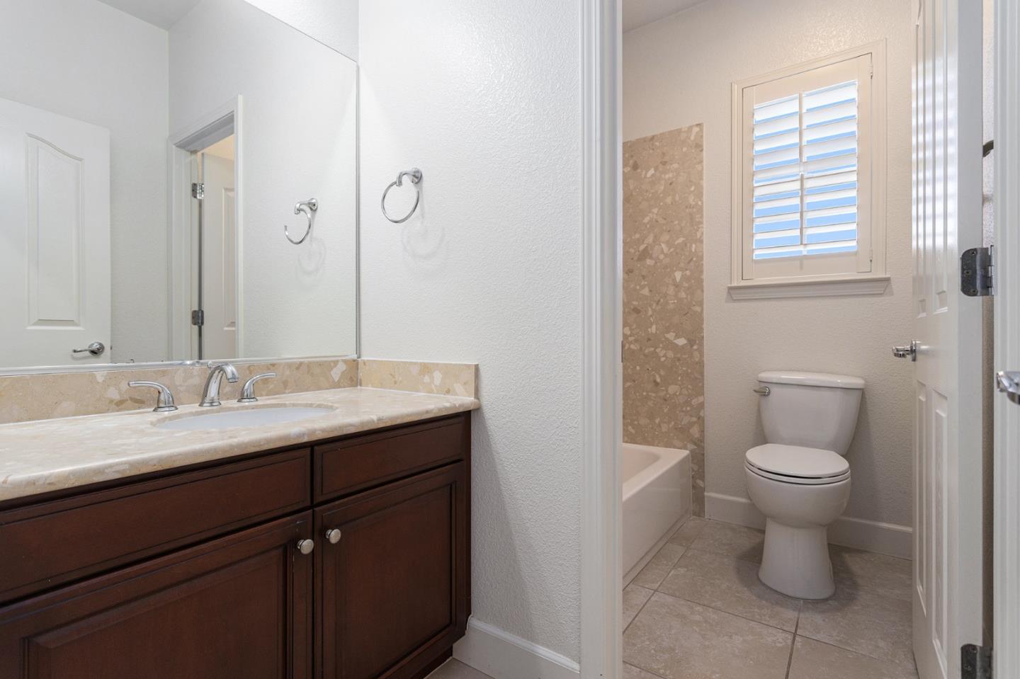 Detail Gallery Image 22 of 24 For 4970 Trescott Ct, Dublin,  CA 94568 - 5 Beds | 4 Baths