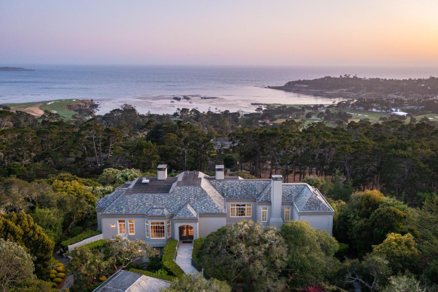 Detail Gallery Image 42 of 44 For 1564 Sonado Rd, Pebble Beach,  CA 93953 - 5 Beds | 5/3 Baths