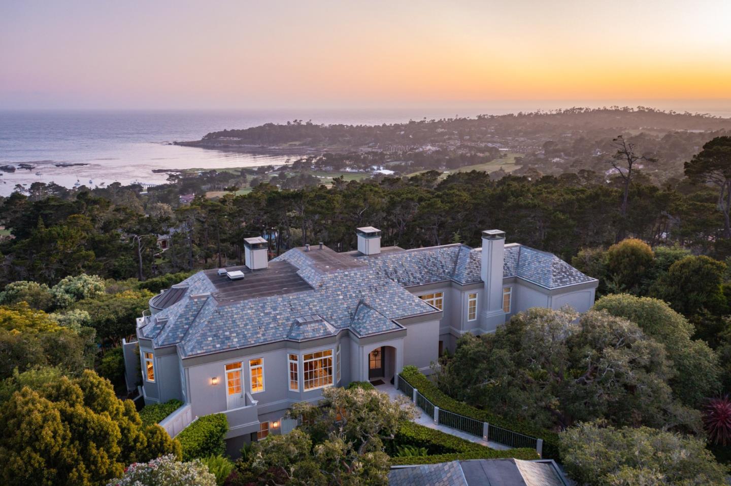 Detail Gallery Image 43 of 44 For 1564 Sonado Rd, Pebble Beach,  CA 93953 - 5 Beds | 5/3 Baths