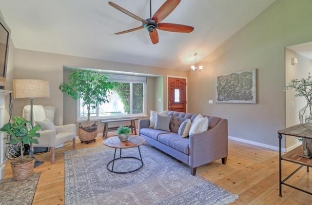 Detail Gallery Image 5 of 25 For 18240 Ransen Ct, Morgan Hill,  CA 95037 - 3 Beds | 2 Baths