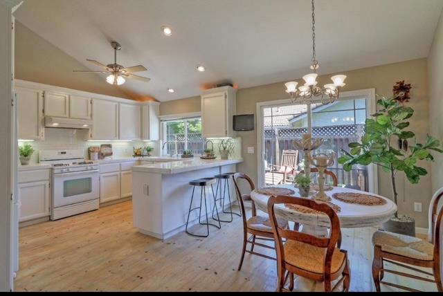 Detail Gallery Image 9 of 25 For 18240 Ransen Ct, Morgan Hill,  CA 95037 - 3 Beds | 2 Baths