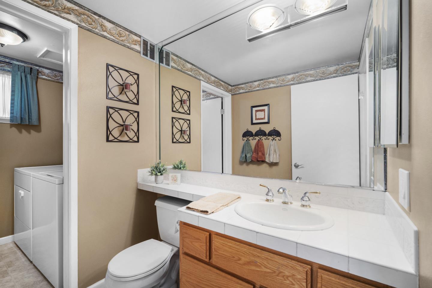 Detail Gallery Image 20 of 43 For 488 Churchill Park Dr, San Jose,  CA 95136 - 4 Beds | 2/1 Baths