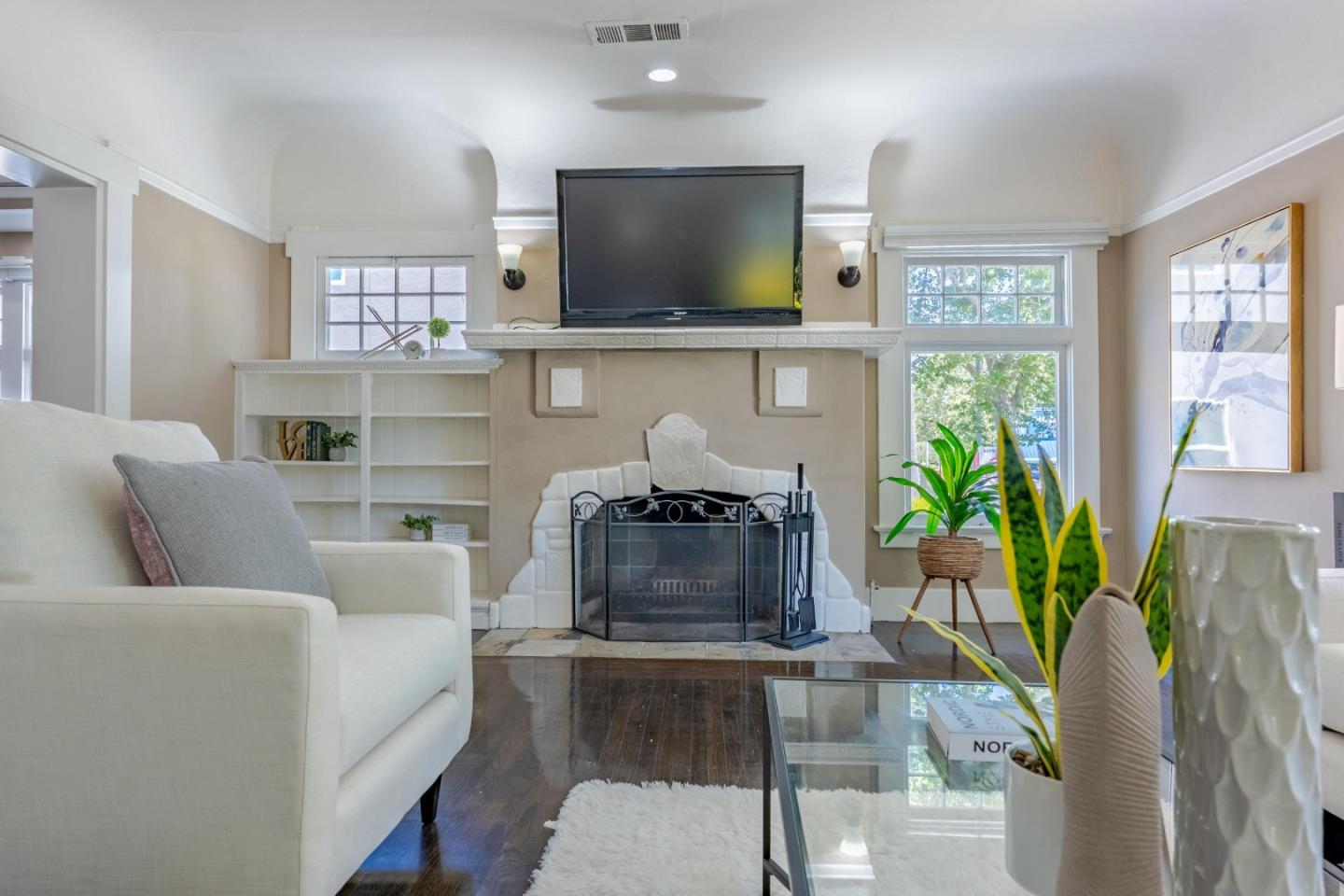 Detail Gallery Image 12 of 38 For 623 N 1st St, San Jose,  CA 95112 - 2 Beds | 1/1 Baths
