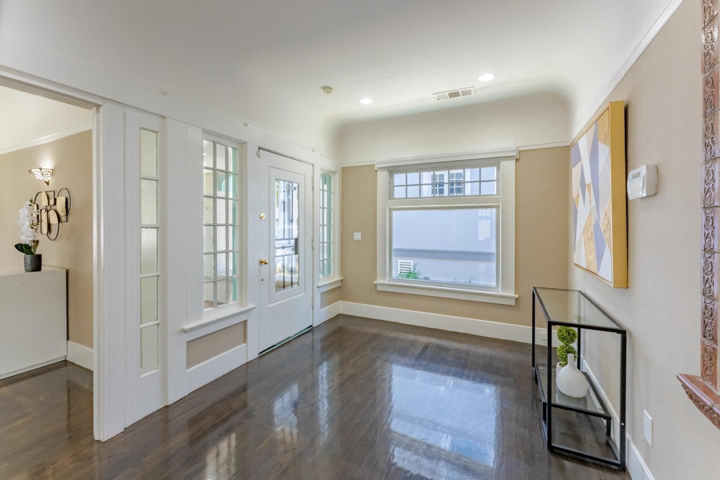 Detail Gallery Image 7 of 38 For 623 N 1st St, San Jose,  CA 95112 - 2 Beds | 1/1 Baths