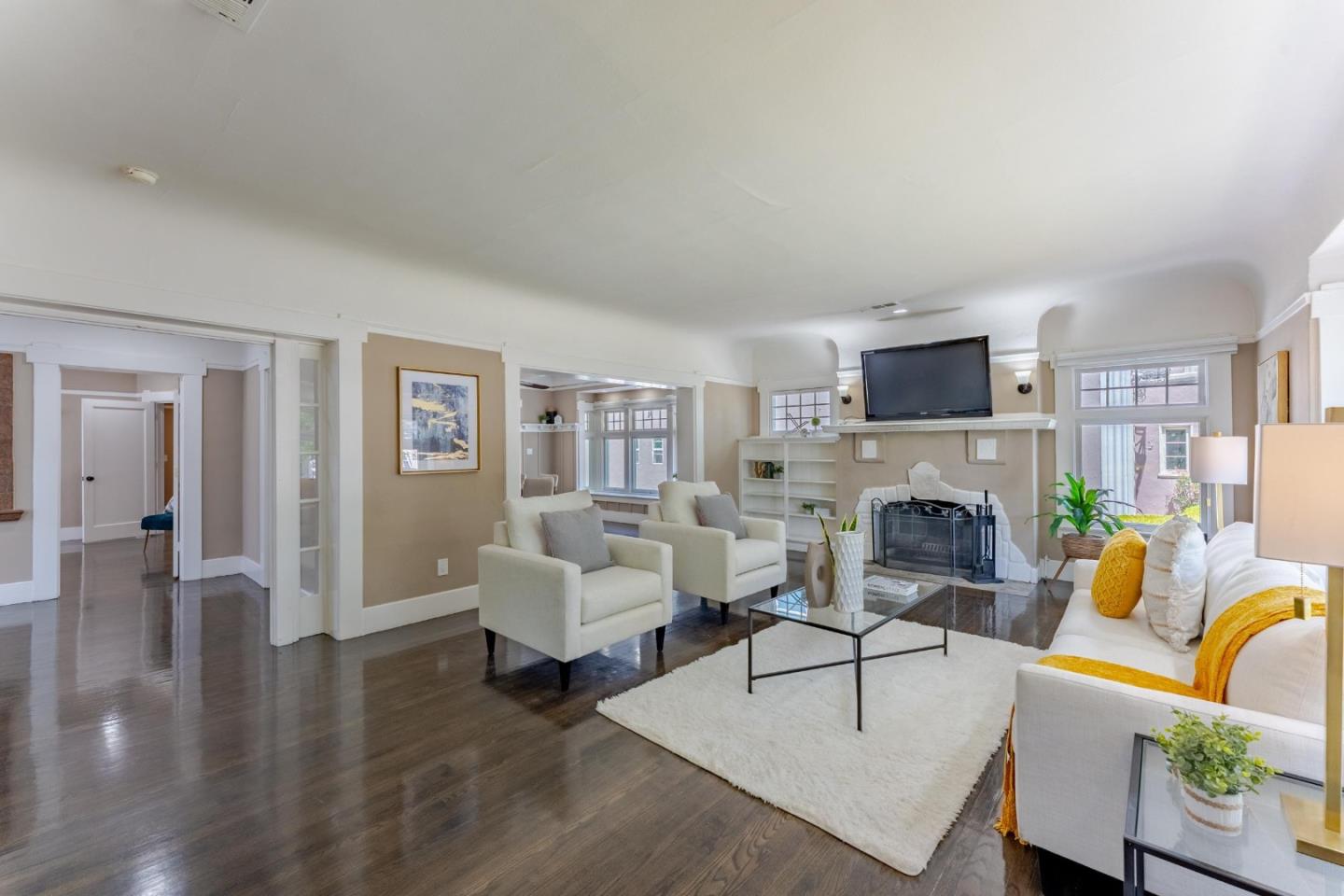 Detail Gallery Image 9 of 38 For 623 N 1st St, San Jose,  CA 95112 - 2 Beds | 1/1 Baths