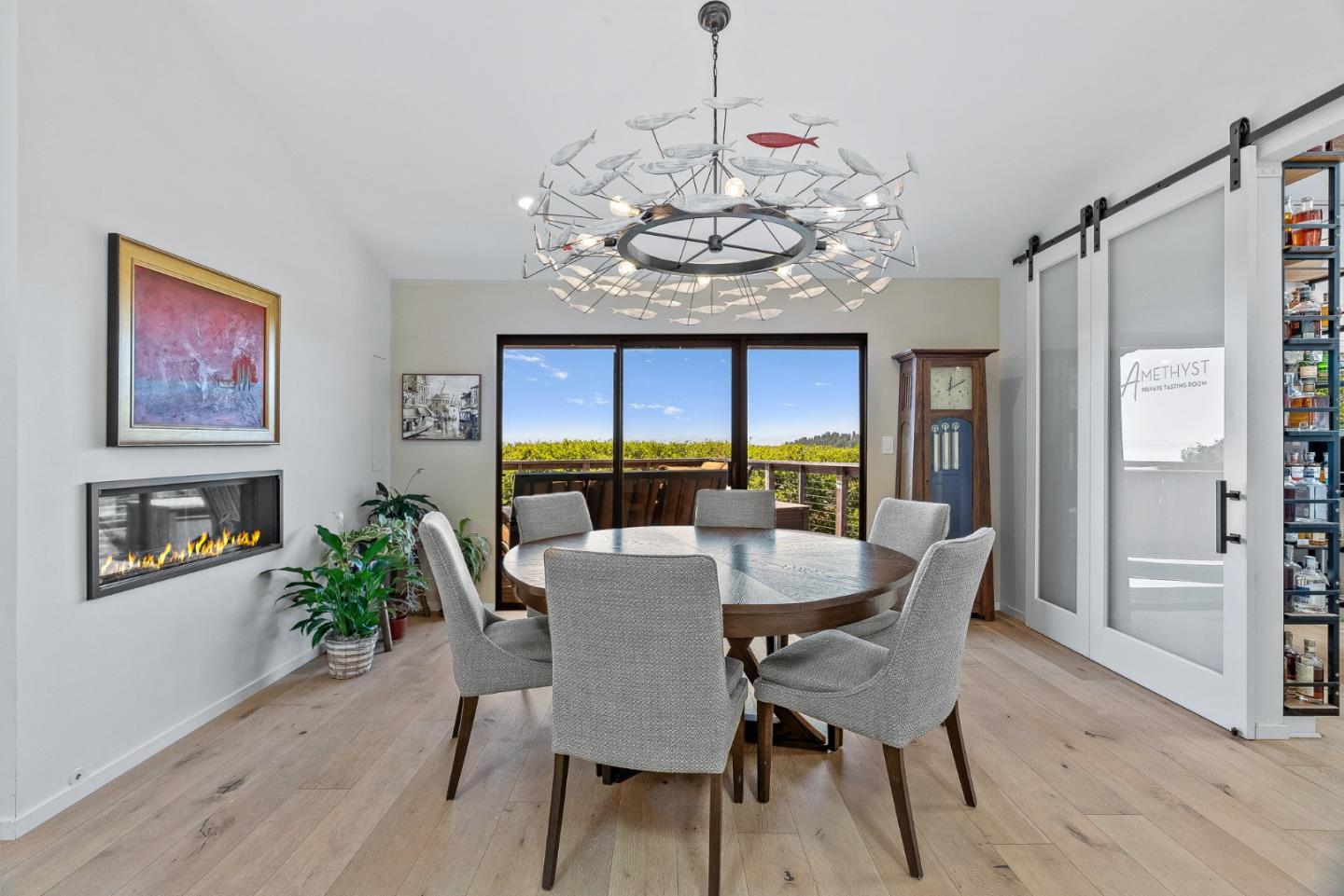 Detail Gallery Image 10 of 53 For 21 Kite Hill Rd, Santa Cruz,  CA 95060 - 4 Beds | 3/1 Baths