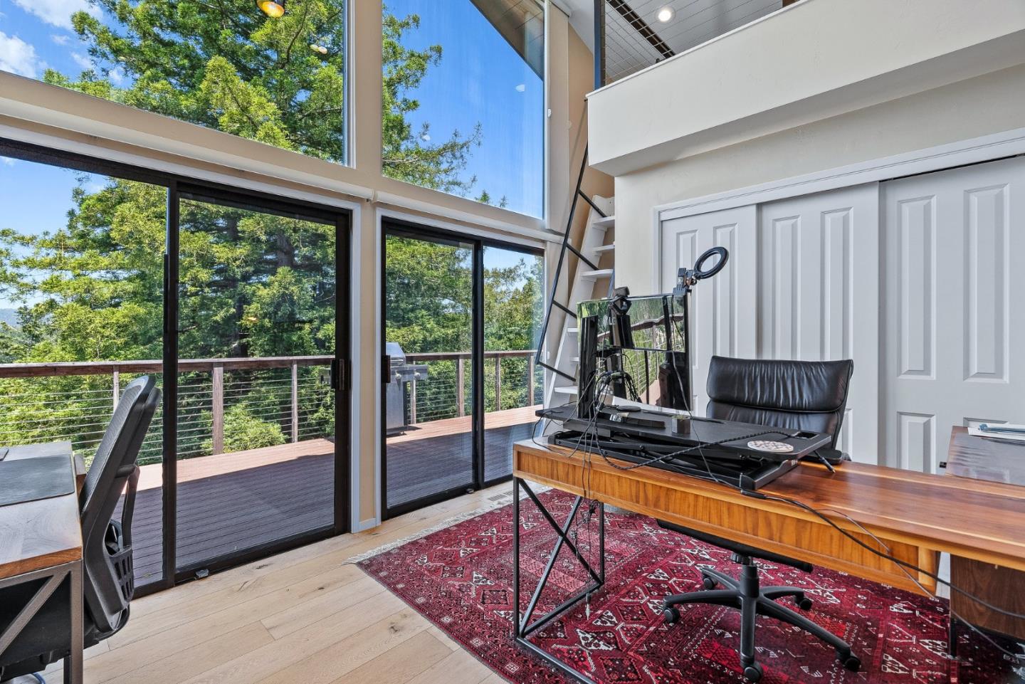 Detail Gallery Image 21 of 53 For 21 Kite Hill Rd, Santa Cruz,  CA 95060 - 4 Beds | 3/1 Baths