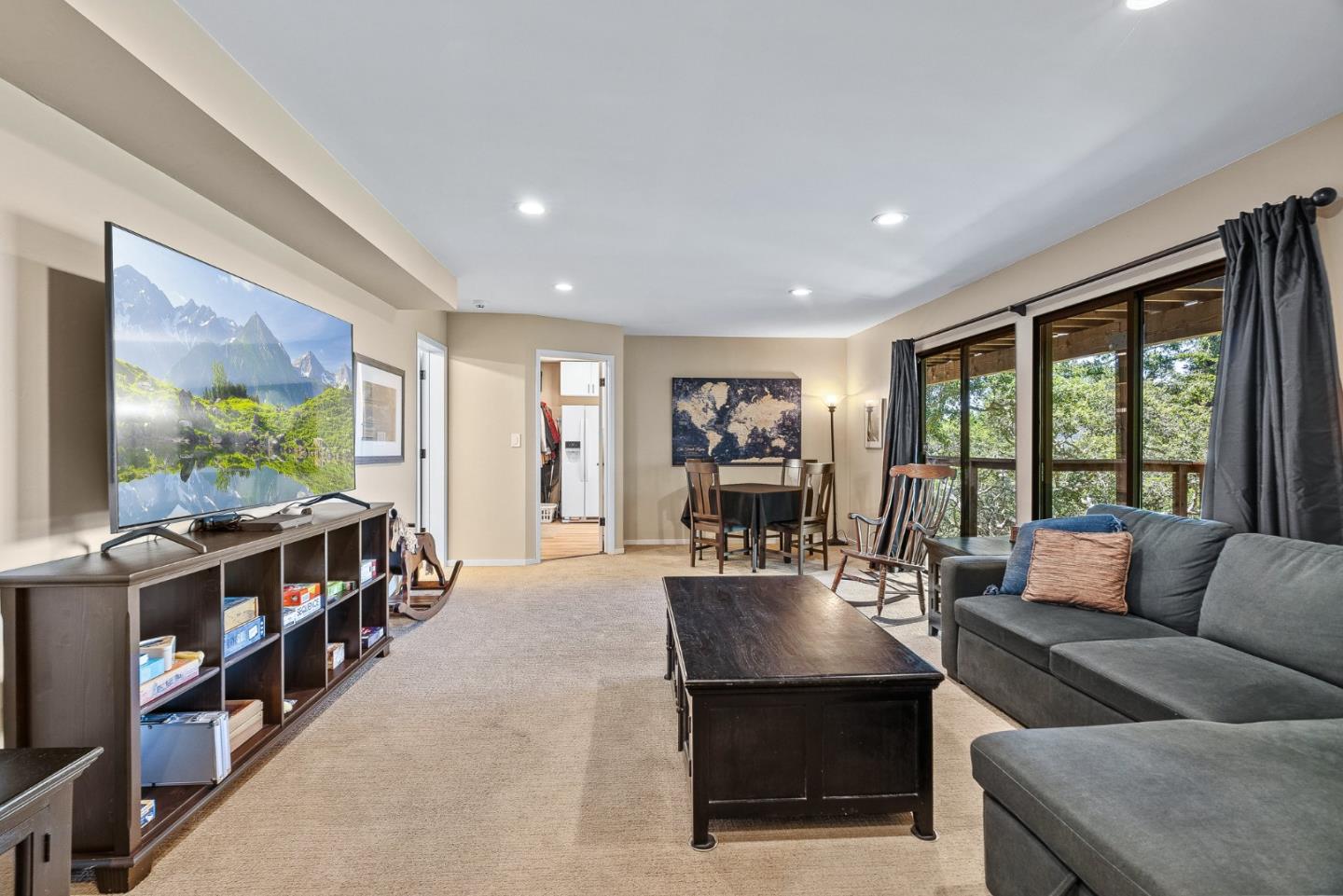 Detail Gallery Image 34 of 53 For 21 Kite Hill Rd, Santa Cruz,  CA 95060 - 4 Beds | 3/1 Baths